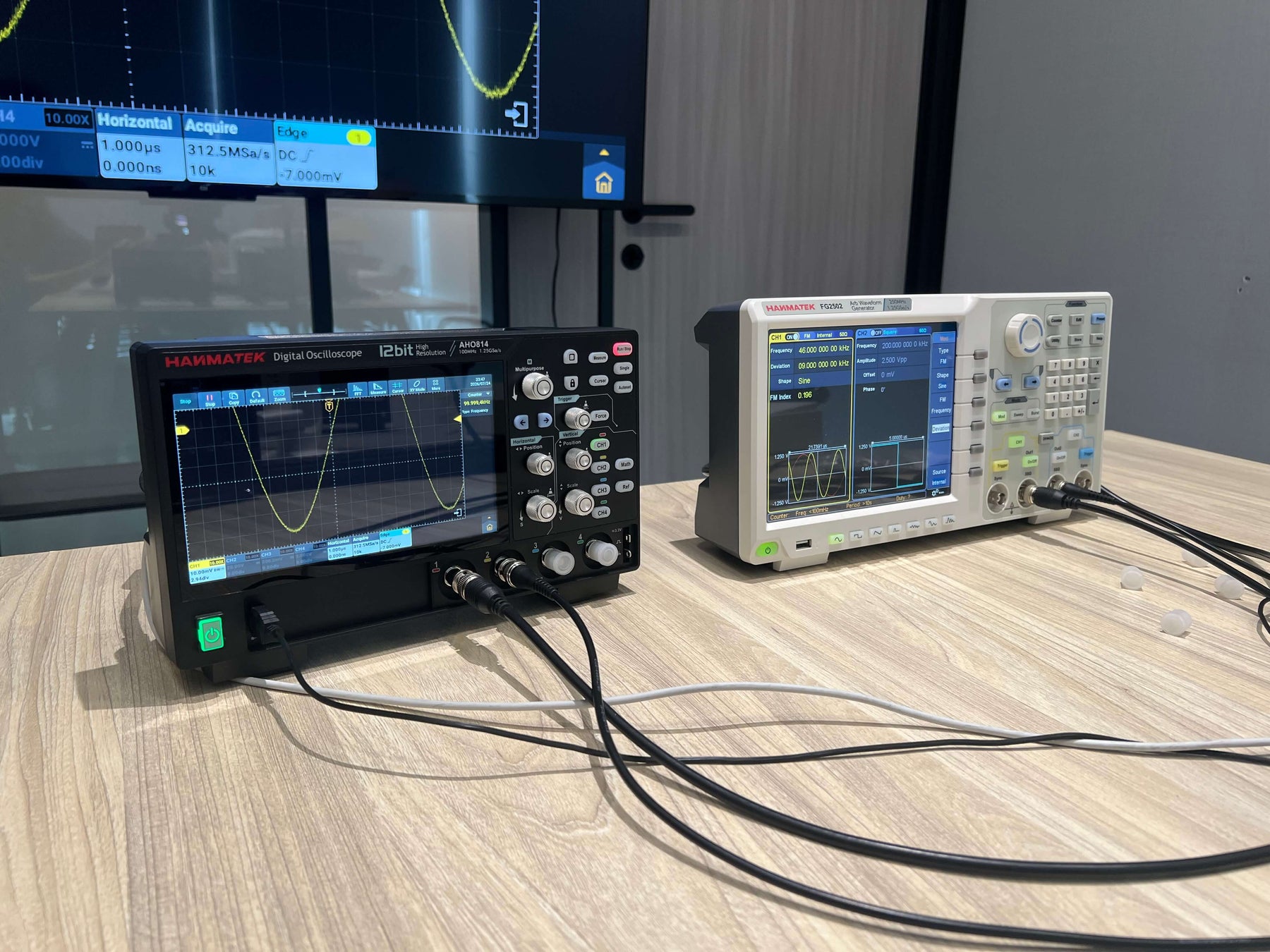 Best Digital Oscilloscope for Electronics Engineers